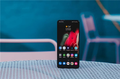 同為大廠出品，為何三星Galaxy S21 5G系列免費(fèi)送充電頭
