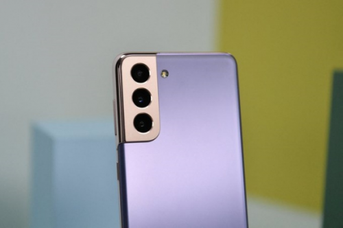 三星Galaxy S21標(biāo)準(zhǔn)版jingdong火爆售罄，京東POP店鋪溢價(jià)200元銷售