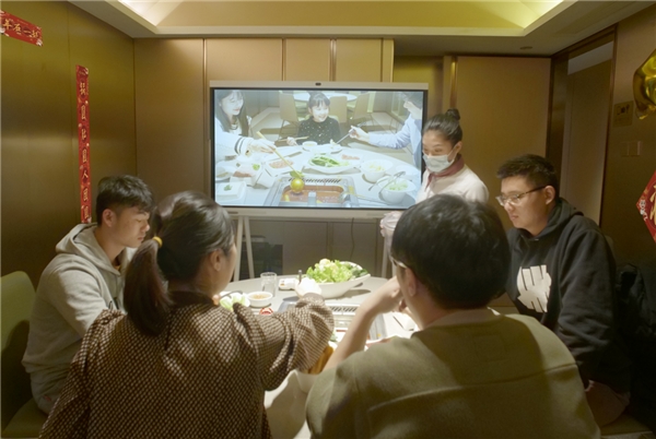 線上云聚餐，讓就地過年溫暖依舊