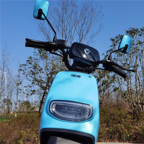 自由新騎的雅迪DE1，不能錯(cuò)過(guò)的家用電動(dòng)車(chē)