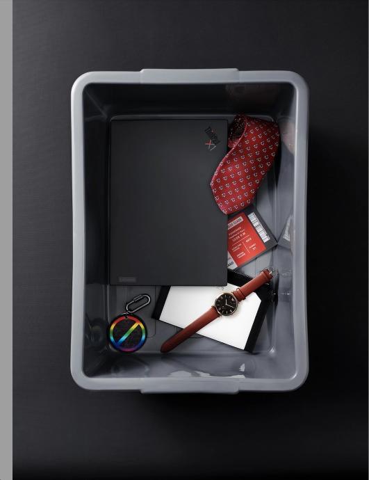 引領時代進化的極致輕薄旗艦筆電，ThinkPad X1 Nano登上央視