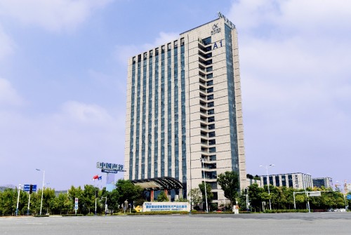 破解科技“卡脖子”，科大訊飛劉慶峰關(guān)注產(chǎn)業(yè)鏈安全自主可控