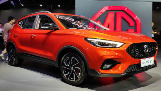 年輕人的第一輛車，SUV什么車型好？歐尚X5對比名爵ZS！