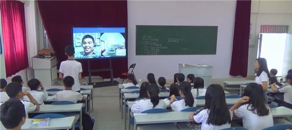 阿卡索“雙師課堂”走進(jìn)400+學(xué)校，讓孩子們擁有對話世界的能力