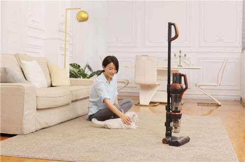 以創(chuàng)新科技引領(lǐng)未來消費(fèi)，萊克立式吸塵器為你點(diǎn)亮品質(zhì)生活