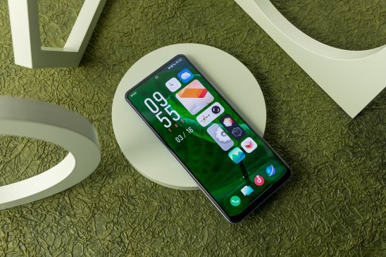 iQOO Neo5開啟預(yù)售，“V享煥新”活動讓你代代用新機