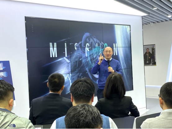 共創(chuàng)云時(shí)代 星環(huán)科技與英特爾、中化信息共話行業(yè)發(fā)展