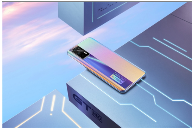 旗艦射門(mén)員來(lái)了！realme GT Neo證件照出爐：65W快充 矩陣三攝