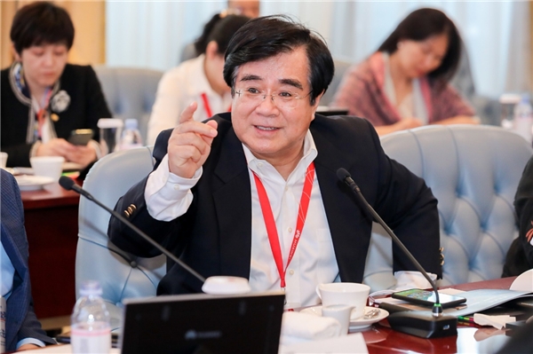 攜手保險“懂行人”，加速邁入數(shù)字化轉(zhuǎn)型新階段