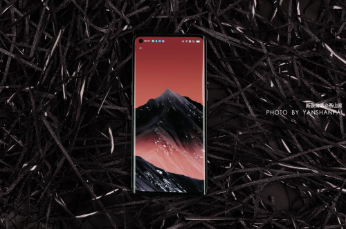 真我X7 Pro至尊版評(píng)測(cè)，2500元內(nèi)唯一曲面屏5G手機(jī)香不香？