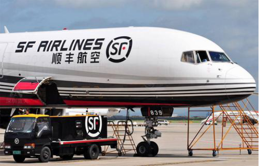 順豐快運(yùn)積極搶占細(xì)分市場(chǎng)，為廣大用戶提供優(yōu)質(zhì)服務(wù)