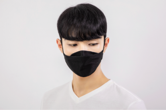 Dr.Puri黑色口罩好看又有防護(hù)力，從此與霧霾說(shuō)拜拜