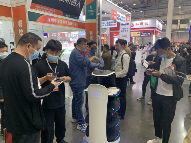 行業(yè)見證，看普渡機(jī)器人驚艷北京餐飲采購(gòu)展覽會(huì)