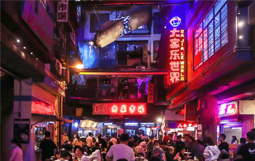 街電攜手美食新地標(biāo)深圳文和友，立體化網(wǎng)絡(luò)滿電續(xù)航全場(chǎng)