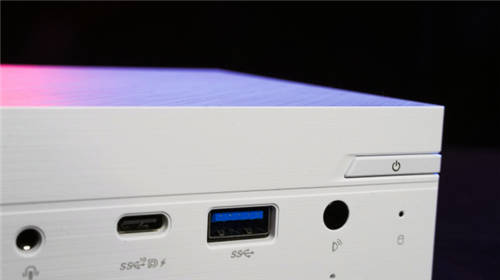 小長假出行優(yōu)選，Mini PC PN50白色版驚艷顏值輕巧隨行