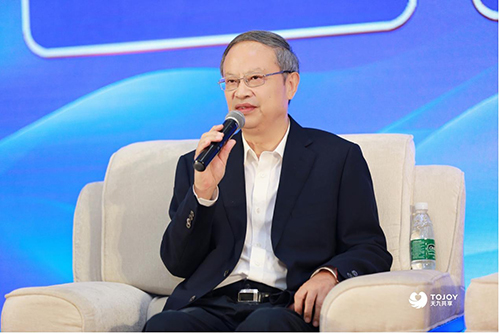 AI替代老師一對(duì)一課外輔導(dǎo) 天九共享助力優(yōu)鴻教育創(chuàng)新發(fā)展