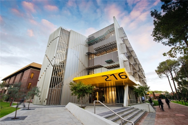 澳洲科廷大學(xué)，為你打開廣闊的就業(yè)前景！