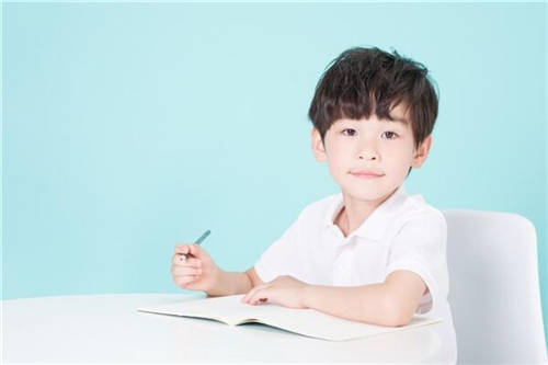 小朋友免疫力低下該如何提高？蛋白粉的作用是什么？