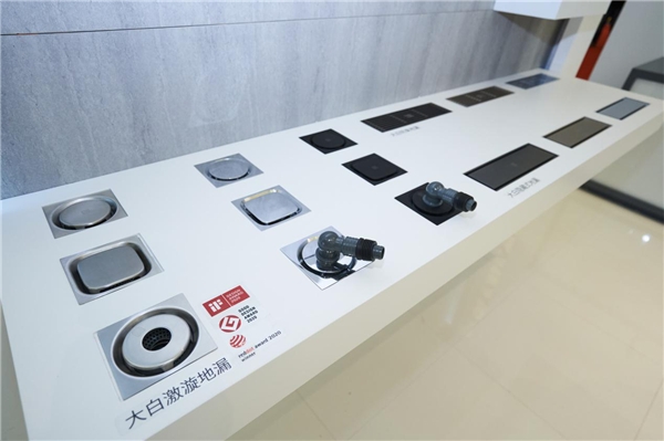 猝不及防，廈門大白暖了上海廚衛(wèi)展！