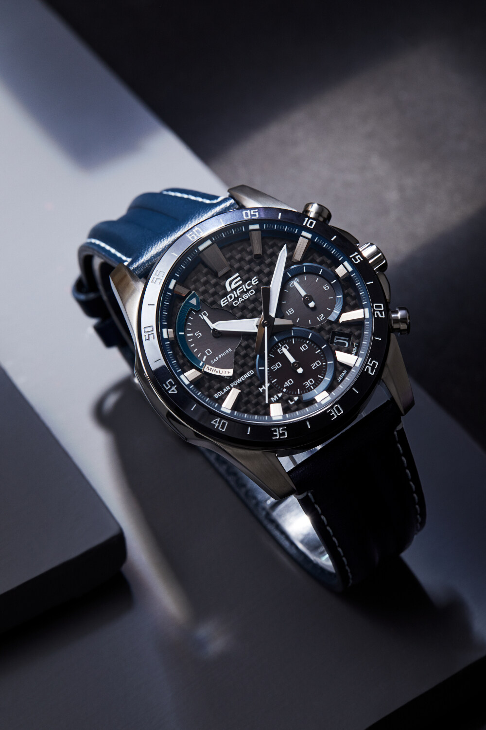 沉穩(wěn)內斂，實力為先！ EDIFICE EFS-S580系列致敬專注拼搏