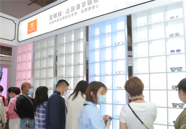 聚焦五月大展，施洛華眼鏡掀起時尚新風(fēng)潮！