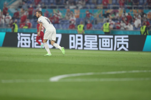 歐洲杯首戰(zhàn)，“海信U7”與球迷共狂歡