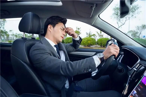 長(zhǎng)期開車怎么保護(hù)關(guān)節(jié)？氨糖哪個(gè)牌子好