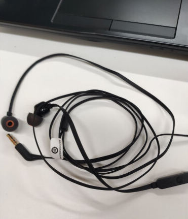 音質(zhì)好、讓耳朵放松的有線耳機(jī)分享，這三款有線耳機(jī)平價(jià)好用