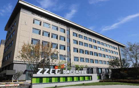 億達中國鄭州科技新城迎來領導調研，登封市副市長何聰?shù)烙H臨指導