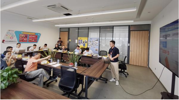做最好的AI+RPA廠商丨中國(guó)工程院院士陳純、浙大馮雁博士調(diào)研實(shí)在智能