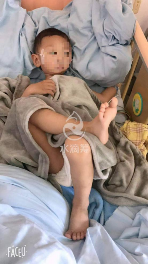 3歲寶寶飽受病痛折磨，父親難籌醫(yī)療費，無奈求助水滴籌