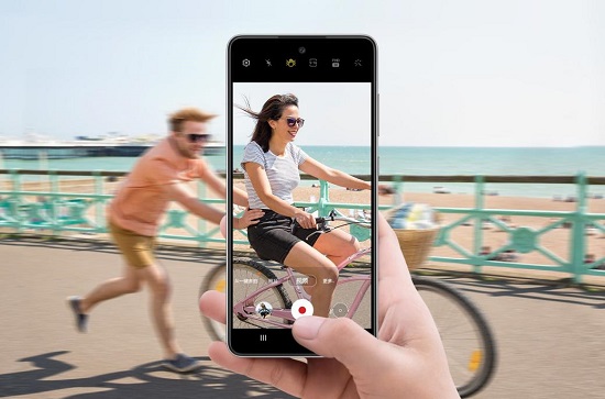 登山必備好物——三星Galaxy A52 5G為你記錄登頂時刻