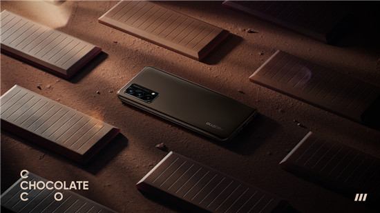 realme 真我Q3 Pro 狂歡版煥新升級(jí)，12GB+256GB大內(nèi)存版本今日開售