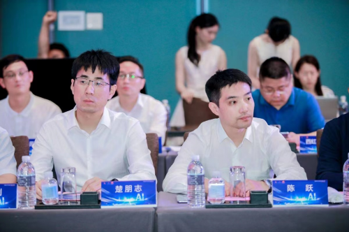 以賽促學(xué)，共建生態(tài)，讓人工智能無(wú)處不在！