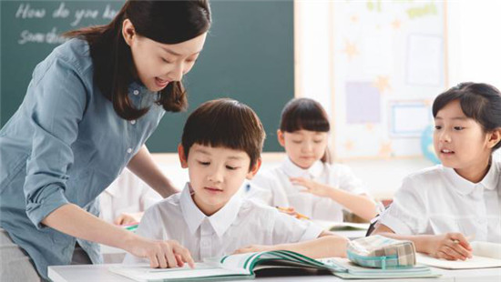 “雙減”下的企業(yè)危機(jī)如何解？教育智能硬件賽道可一搏