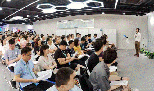 你好，新同學(xué)！每日互動(dòng)（個(gè)推）2022屆校招來(lái)啦！