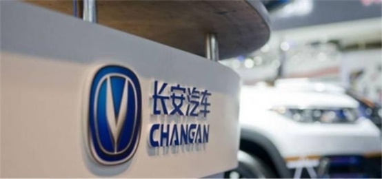 國(guó)產(chǎn)車銷量冠軍的背后：長(zhǎng)安汽車朱華榮視研發(fā)為企業(yè)生命