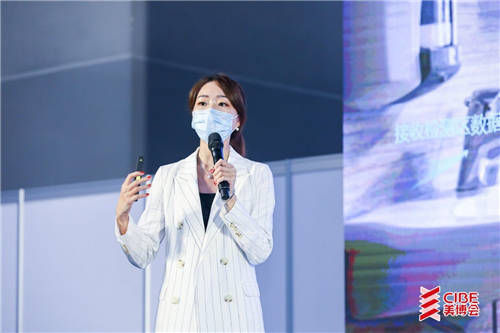 C-Life智慧美業(yè)亮相廣州美博會(huì)，全場(chǎng)景閉環(huán)服務(wù)引圍觀