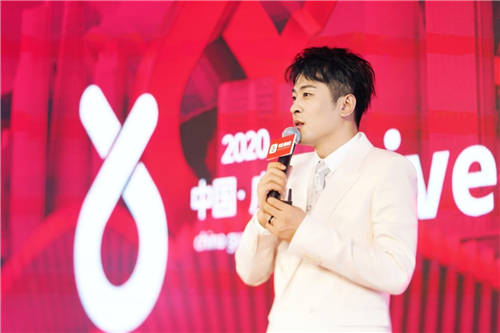 辛巴大力助學(xué)的背后，是為了讓孩子們不再留有遺憾