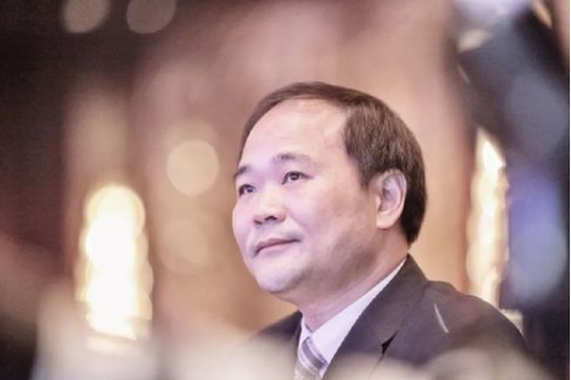 沃爾沃成功IPO，這十年李書福都做了什么？