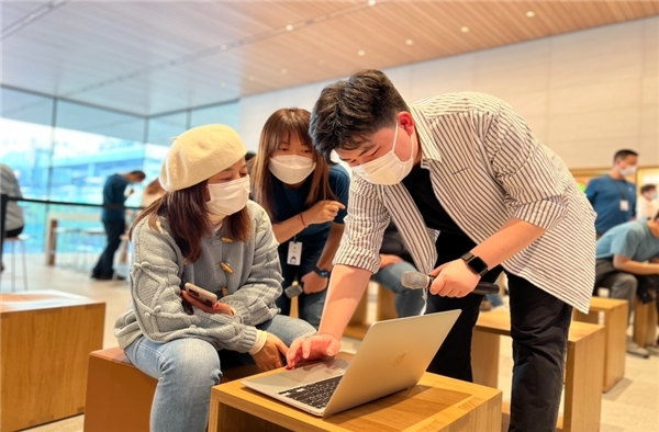 剪映和Apple聯(lián)合打造課程，助力小微企業(yè)提升短視頻營銷能力