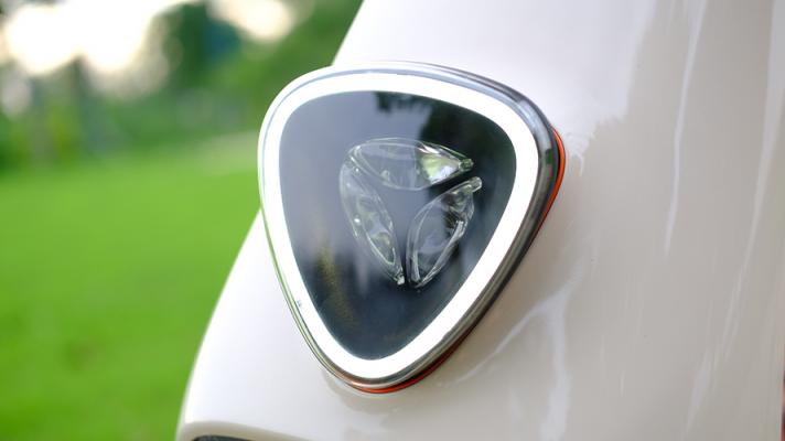 雅迪電動車VFLY L100 MAX電動車評測：高顏值、高性能的高端騎行體驗