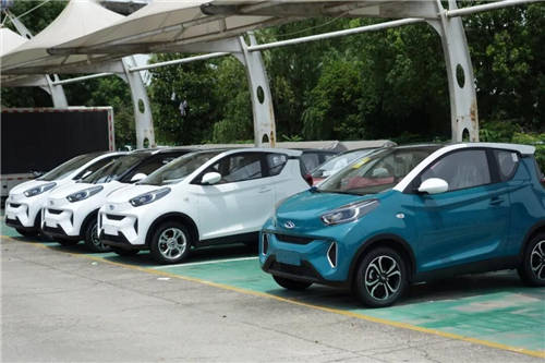 易車訪談經(jīng)銷商如何破解新能源車“里程縮水”問題：誠信至上打動(dòng)客戶
