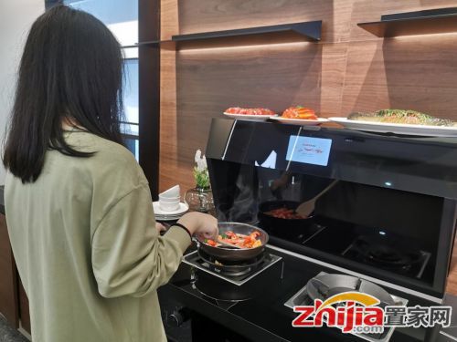 帥豐集成灶持續(xù)熱銷！大國品牌定義集成廚房流行趨勢(shì)