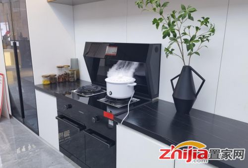 帥豐集成灶持續(xù)熱銷！大國品牌定義集成廚房流行趨勢(shì)