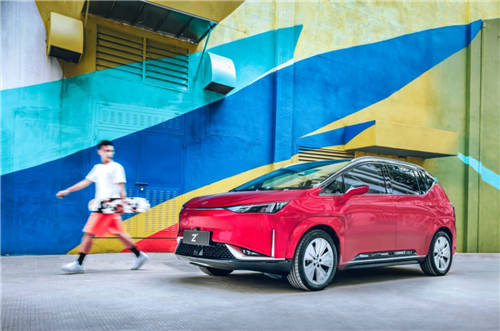 “我們提車啦！”合創(chuàng)Z03正式交付，不負等待