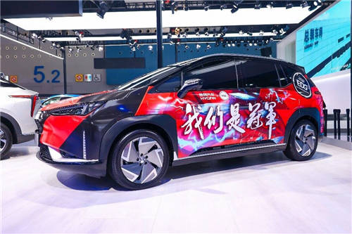 “我們提車啦！”合創(chuàng)Z03正式交付，不負等待