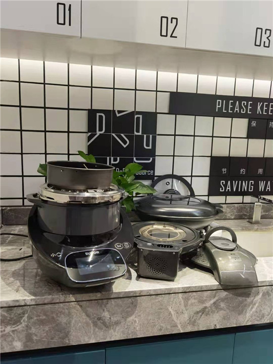 蘇泊爾主廚料理機(jī)，分分鐘“征服”不愛吃飯的熊孩子
