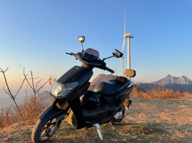 電動(dòng)車只能走平路？歐派電動(dòng)車激情穿越馬丁山越野公路