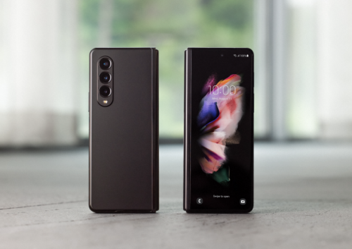 折疊屏手機(jī)迎來(lái)全面爆發(fā) 三星Galaxy Z Fold3 5G仍是標(biāo)桿